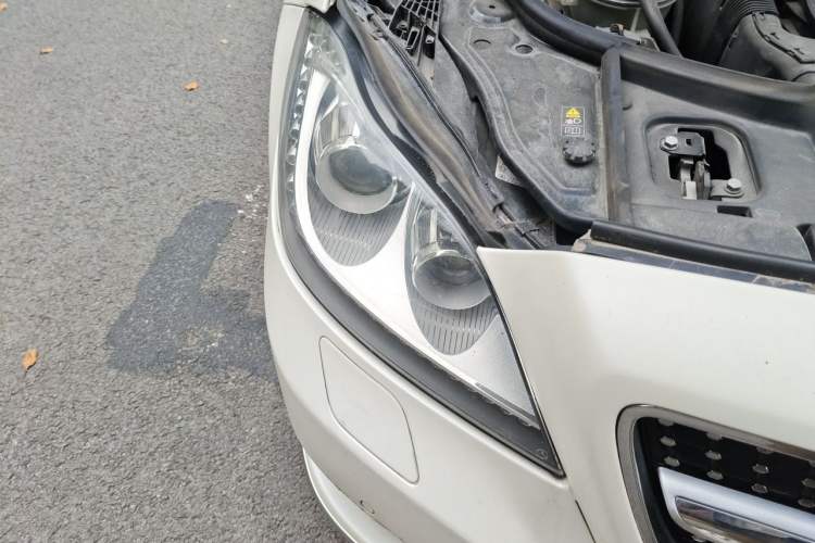 Used Mercedes-Benz CLS 2012 CLS 300 CGI Right Front Headlight