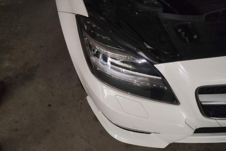 Used Mercedes-Benz CLS 2012 CLS 350 CGI Right Front Headlight