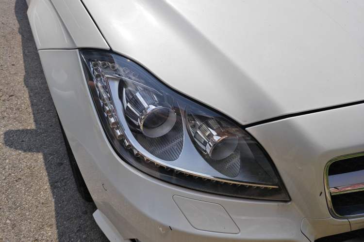 Used Mercedes-Benz CLS 2012 CLS 300 CGI Right Front Headlight