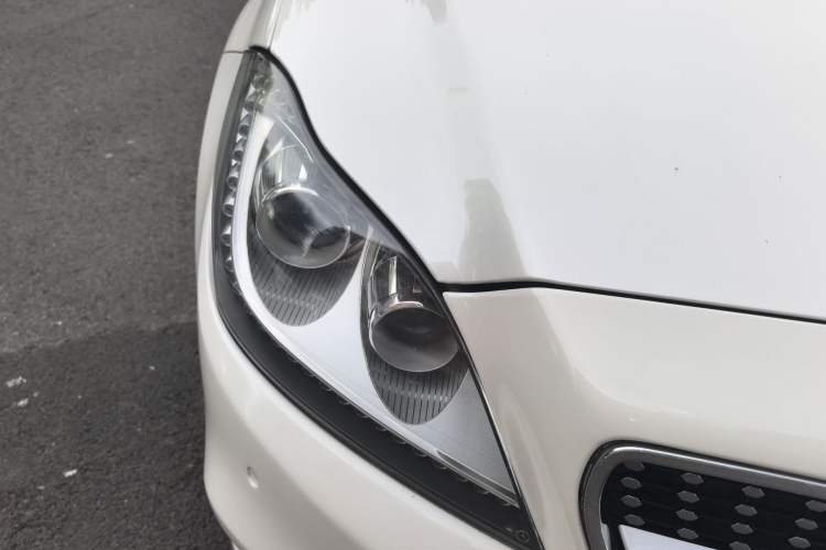 Used Mercedes-Benz CLS 2012 CLS 300 CGI Right Front Headlight