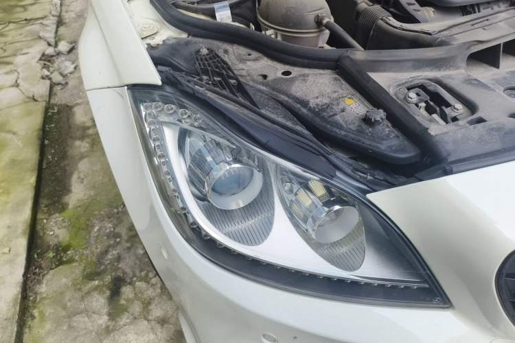 Used Mercedes-Benz CLS 2012 CLS 300 CGI Right Front Headlight