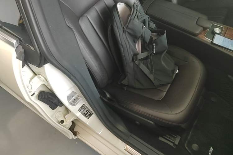Used Mercedes-Benz CLS 2012 CLS 350 CGI Right Front Seat