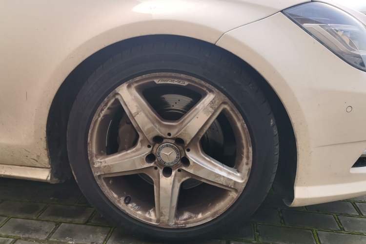 Used Mercedes-Benz CLS 2012 CLS 350 CGI Right Front Wheel Hub