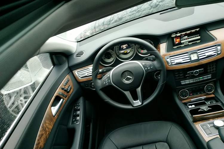 Used Mercedes-Benz CLS 2012 CLS 300 CGI Steering Wheel