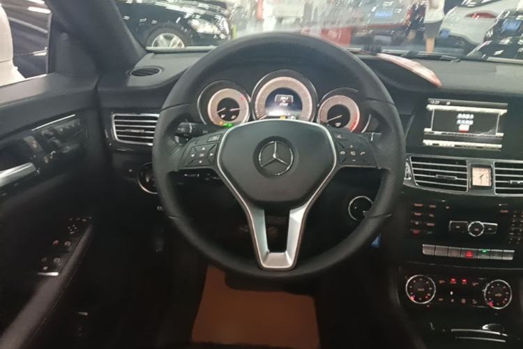 Used Mercedes-Benz CLS 2012 CLS 300 CGI Steering Wheel