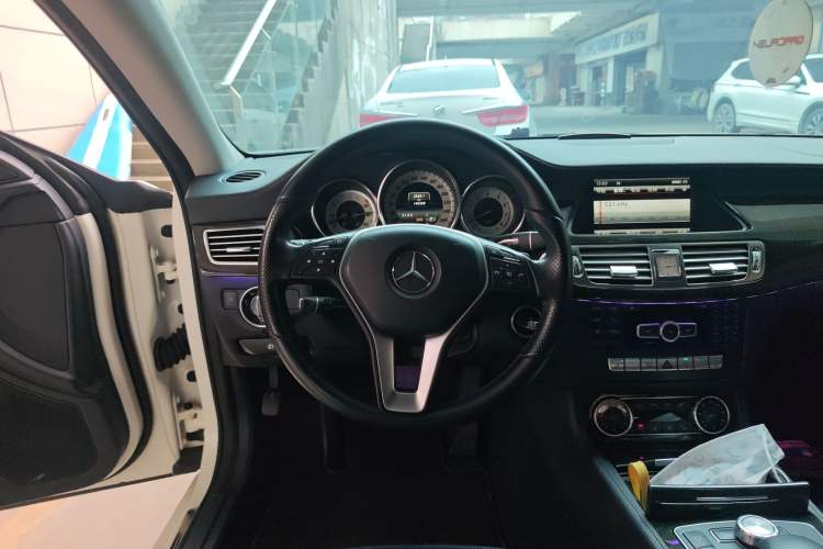 Used Mercedes-Benz CLS 2012 CLS 300 CGI Steering Wheel