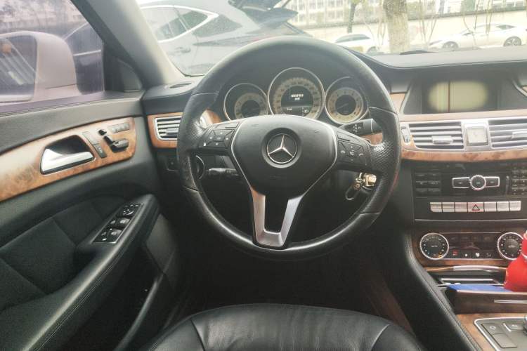 Used Mercedes-Benz CLS 2012 CLS 300 CGI Steering Wheel
