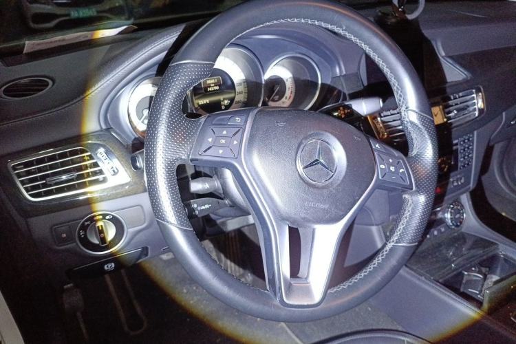 Used Mercedes-Benz CLS 2012 CLS 300 CGI Steering Wheel