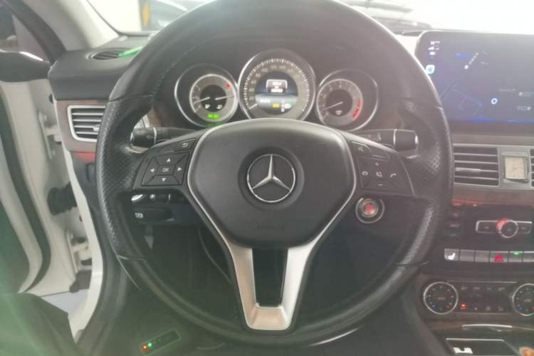 Used Mercedes-Benz CLS 2012 CLS 300 CGI Steering Wheel