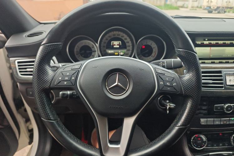 Used Mercedes-Benz CLS 2012 CLS 300 CGI Steering Wheel