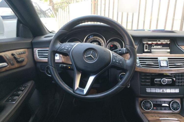 Used Mercedes-Benz CLS 2012 CLS 300 CGI Steering Wheel
