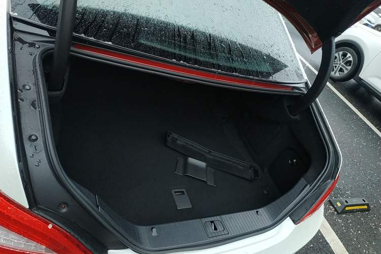 Used Mercedes-Benz CLS 2012 CLS 300 CGI Trunk