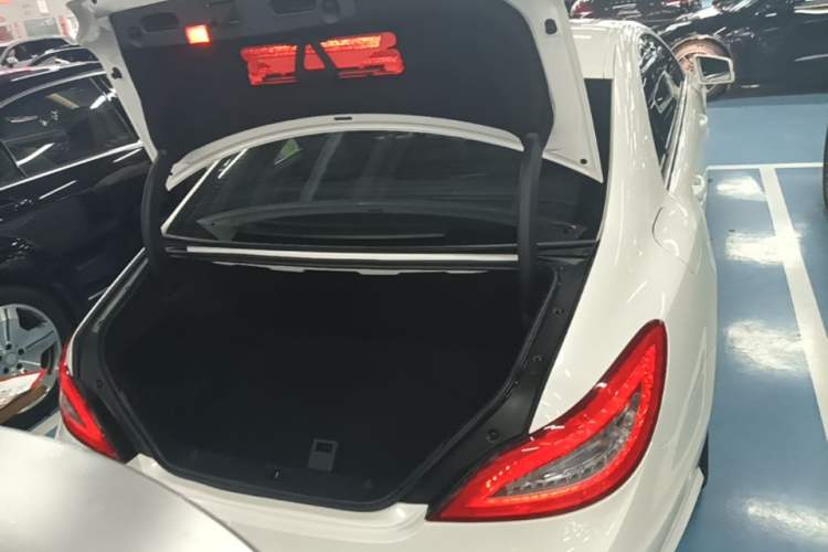 Used Mercedes-Benz CLS 2012 CLS 300 CGI Trunk