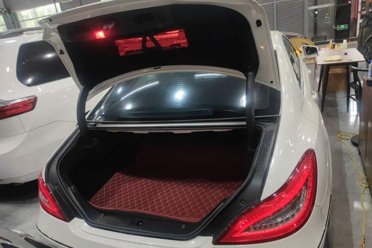 Used Mercedes-Benz CLS 2012 CLS 300 CGI Trunk