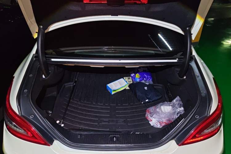 Used Mercedes-Benz CLS 2012 CLS 300 CGI Trunk