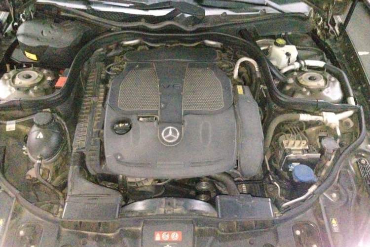 Used Mercedes-Benz CLS 2012 CLS 300 CGI Engine Bay Right