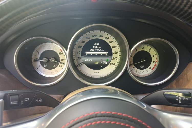 Used Mercedes-Benz CLS 2013 CLS 350 Shooting Brake Fashion Edition Instrument Cluster