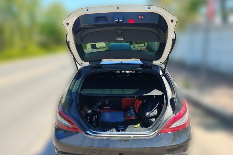 Used Mercedes-Benz CLS 2013 CLS 350 Shooting Brake Fashion Edition Trunk