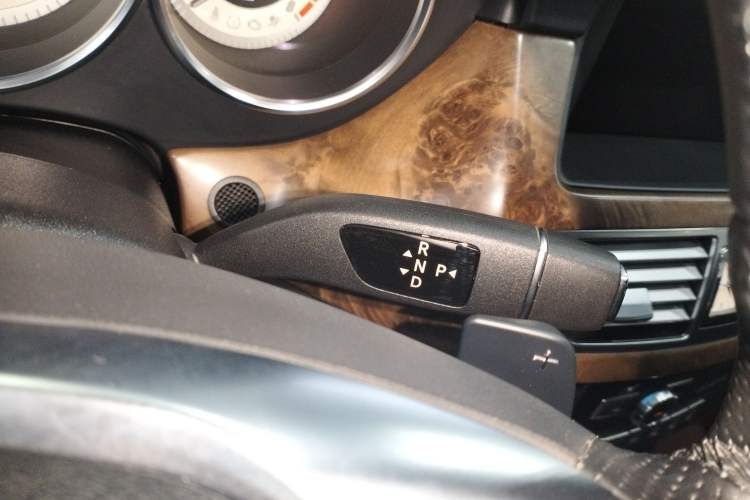 Used Mercedes-Benz CLS 2013 CLS 350 Shooting Brake Fashion Edition Gear Lever