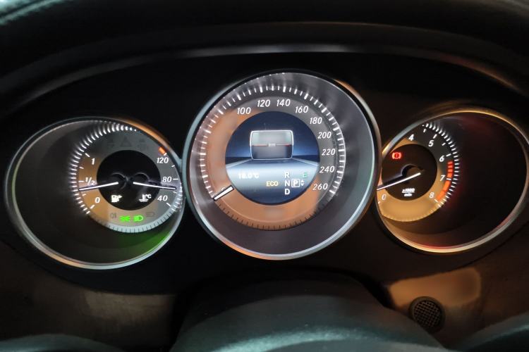 Used Mercedes-Benz CLS 2013 CLS 350 Shooting Brake Fashion Edition Instrument Cluster