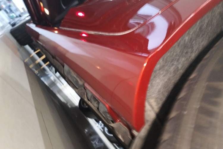 Used Mercedes-Benz CLS 2013 CLS 350 Shooting Brake Fashion Edition Left Side Sill
