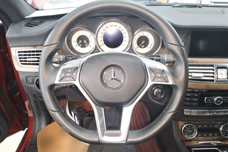 Used Mercedes-Benz CLS 2013 CLS 350 Shooting Brake Fashion Edition Steering Wheel