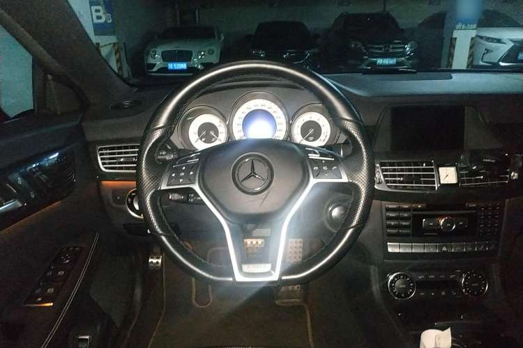 Used Mercedes-Benz CLS 2013 CLS 350 Shooting Brake Fashion Edition Steering Wheel