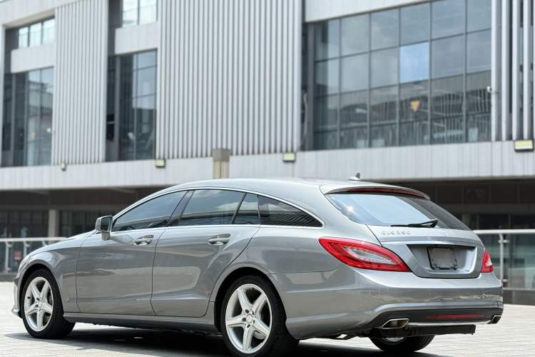 Used Mercedes-Benz CLS 2013 CLS 350 Shooting Brake Fashion Edition Exterior 3