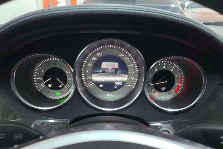 Used Mercedes-Benz CLS 2013 CLS 350 Shooting Brake Fashion Edition Instrument Cluster