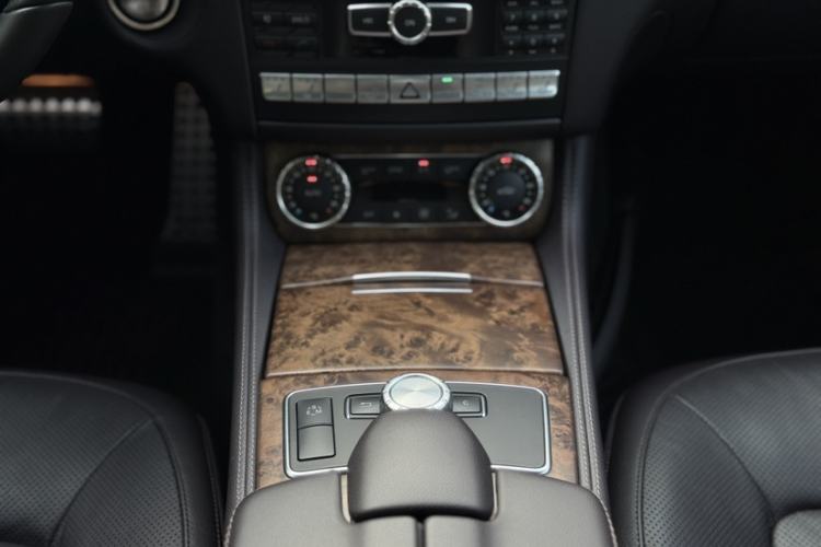 Used Mercedes-Benz CLS 2013 CLS 350 Shooting Brake Fashion Edition Interior 7