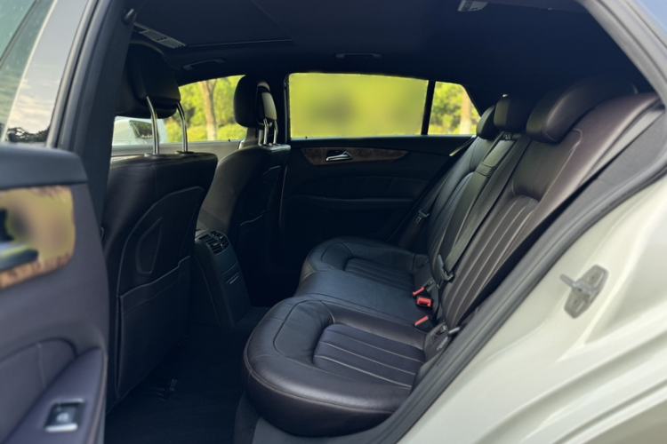 Used Mercedes-Benz CLS 2013 CLS 350 Shooting Brake Fashion Edition Interior 9