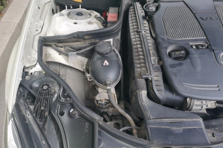 Used Mercedes-Benz CLS 2013 CLS 350 Shooting Brake Fashion Edition Engine Bay Right