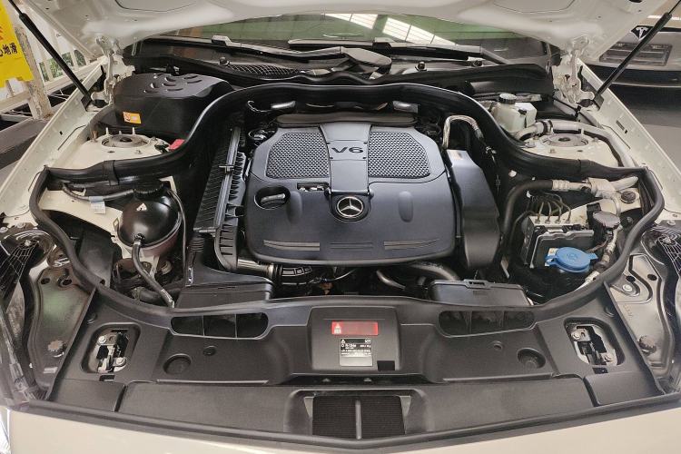 Used Mercedes-Benz CLS 2013 CLS 350 Shooting Brake Fashion Edition Engine Bay