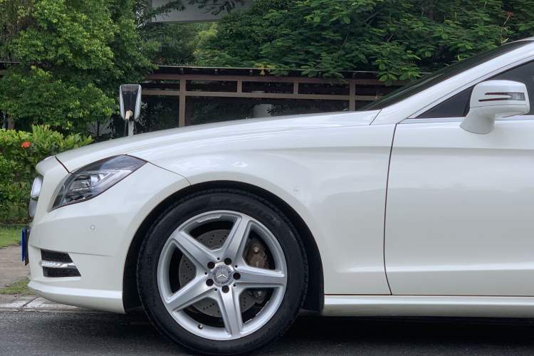 Used Mercedes-Benz CLS 2013 CLS 350 Shooting Brake Fashion Edition Exterior 3