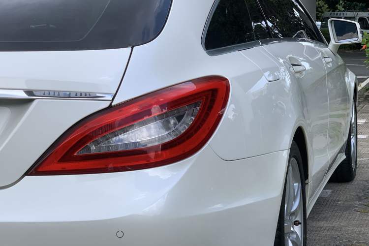 Used Mercedes-Benz CLS 2013 CLS 350 Shooting Brake Fashion Edition Exterior 8
