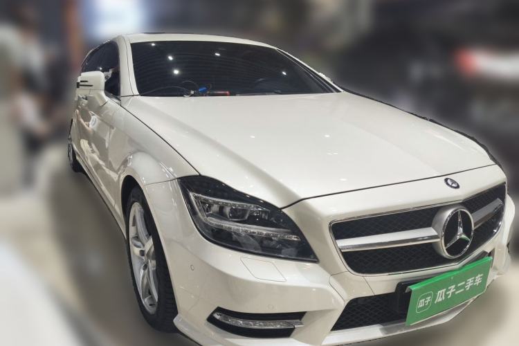 Used Mercedes-Benz CLS 2013 CLS 350 Shooting Brake Fashion Edition Front Right 45 Deg