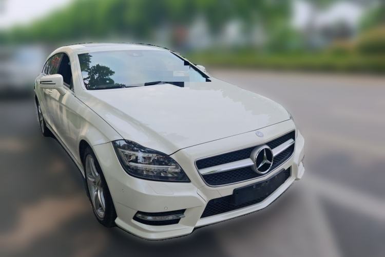 Used Mercedes-Benz CLS 2013 CLS 350 Shooting Brake Fashion Edition Front Right 45 Deg