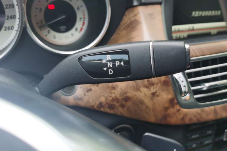 Used Mercedes-Benz CLS 2013 CLS 350 Shooting Brake Fashion Edition Gear Lever