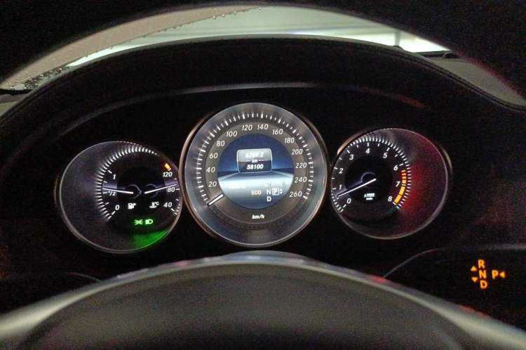 Used Mercedes-Benz CLS 2013 CLS 350 Shooting Brake Fashion Edition Instrument Cluster