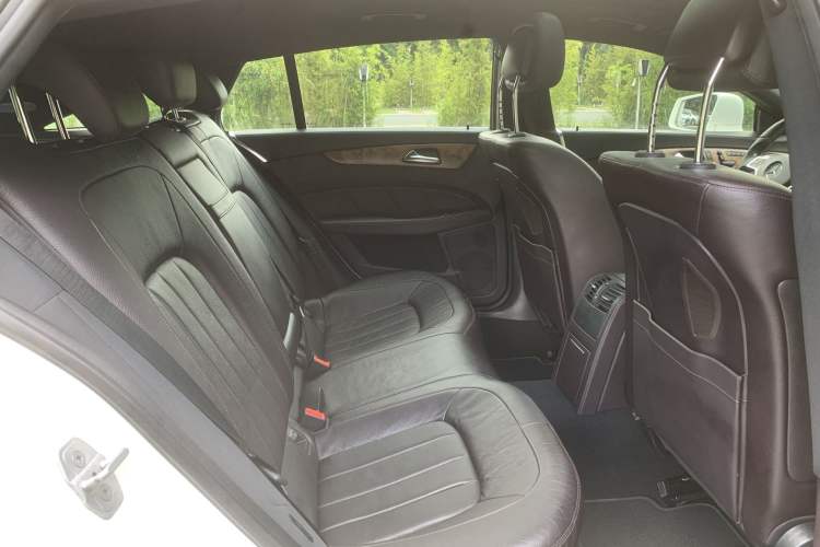 Used Mercedes-Benz CLS 2013 CLS 350 Shooting Brake Fashion Edition Interior 5