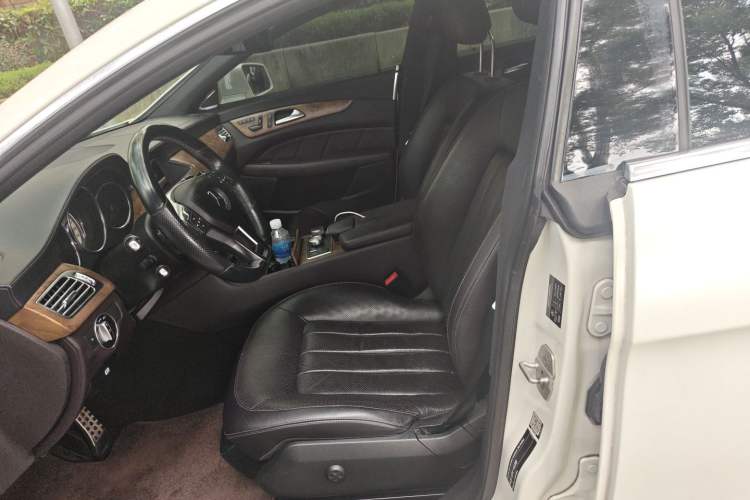 Used Mercedes-Benz CLS 2013 CLS 350 Shooting Brake Fashion Edition Left Front Seat