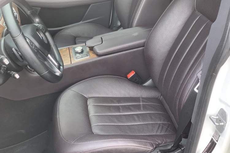 Used Mercedes-Benz CLS 2013 CLS 350 Shooting Brake Fashion Edition Left Front Seat