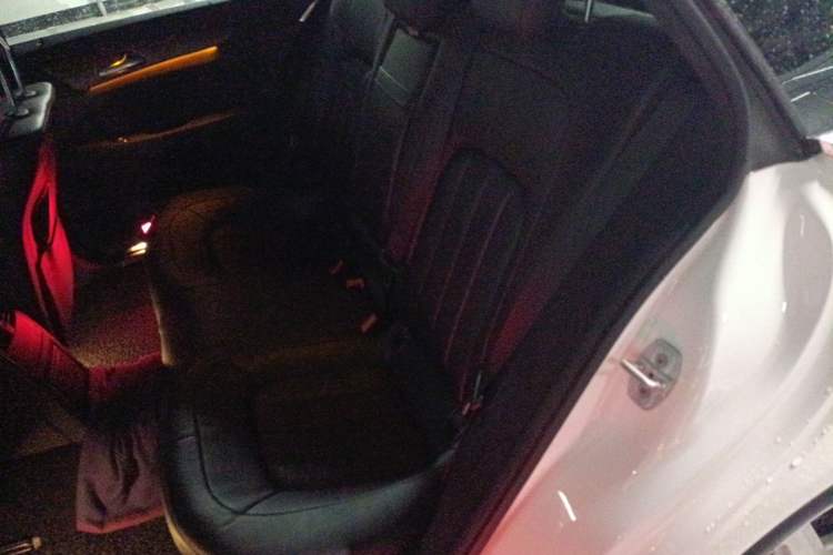Used Mercedes-Benz CLS 2013 CLS 350 Shooting Brake Fashion Edition Left Rear Seat