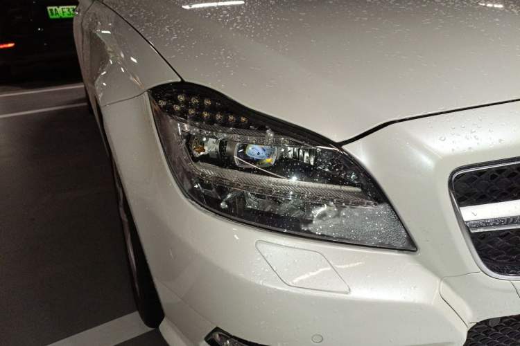 Used Mercedes-Benz CLS 2013 CLS 350 Shooting Brake Fashion Edition Right Front Headlight