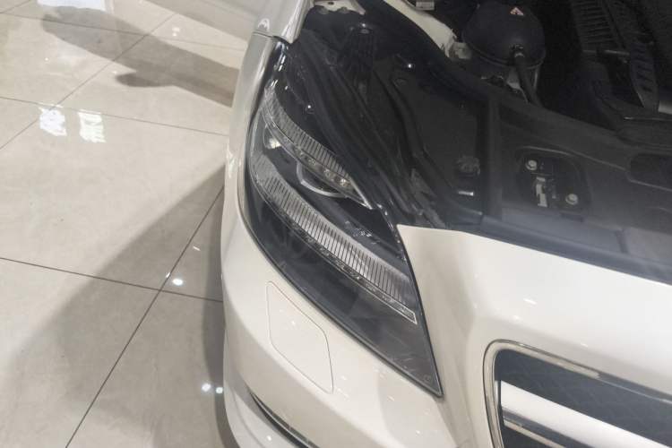 Used Mercedes-Benz CLS 2013 CLS 350 Shooting Brake Fashion Edition Right Front Headlight