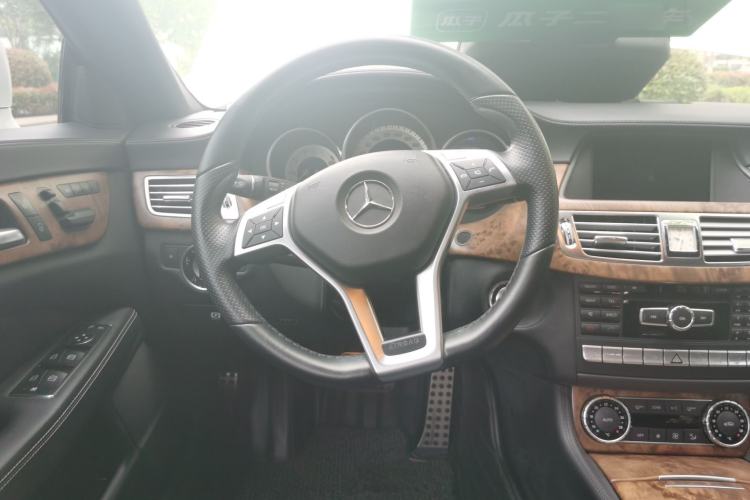 Used Mercedes-Benz CLS 2013 CLS 350 Shooting Brake Fashion Edition Steering Wheel