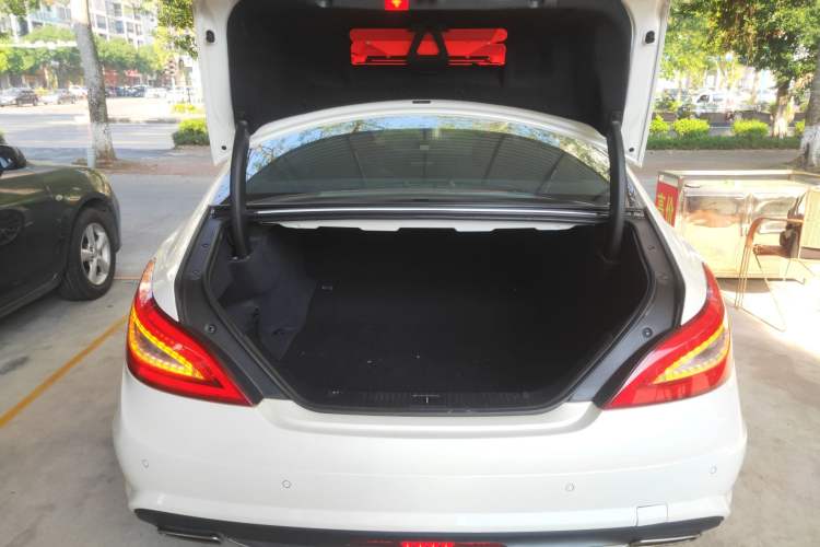 Used Mercedes-Benz CLS 2013 CLS 350 Estate Luxury Model Trunk