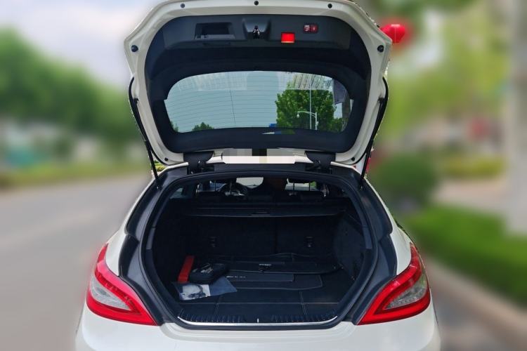 Used Mercedes-Benz CLS 2013 CLS 350 Shooting Brake Fashion Edition Trunk