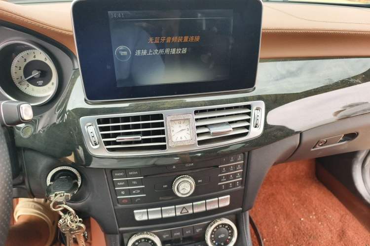 Used Mercedes-Benz CLS 2015 CLS 320 Audio And AC Panel