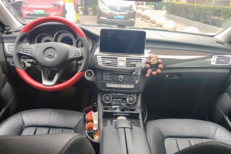 Used Mercedes-Benz CLS 2015 CLS 320 Center Console